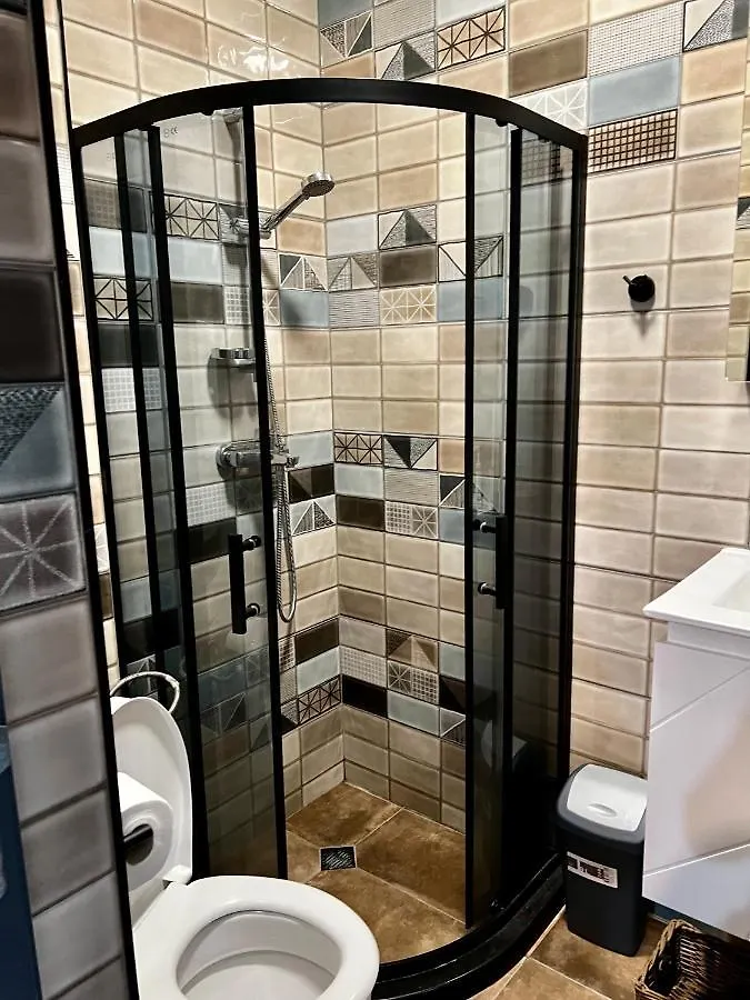Art Apartment Near Paradise Mall & Metro Station Sofia
