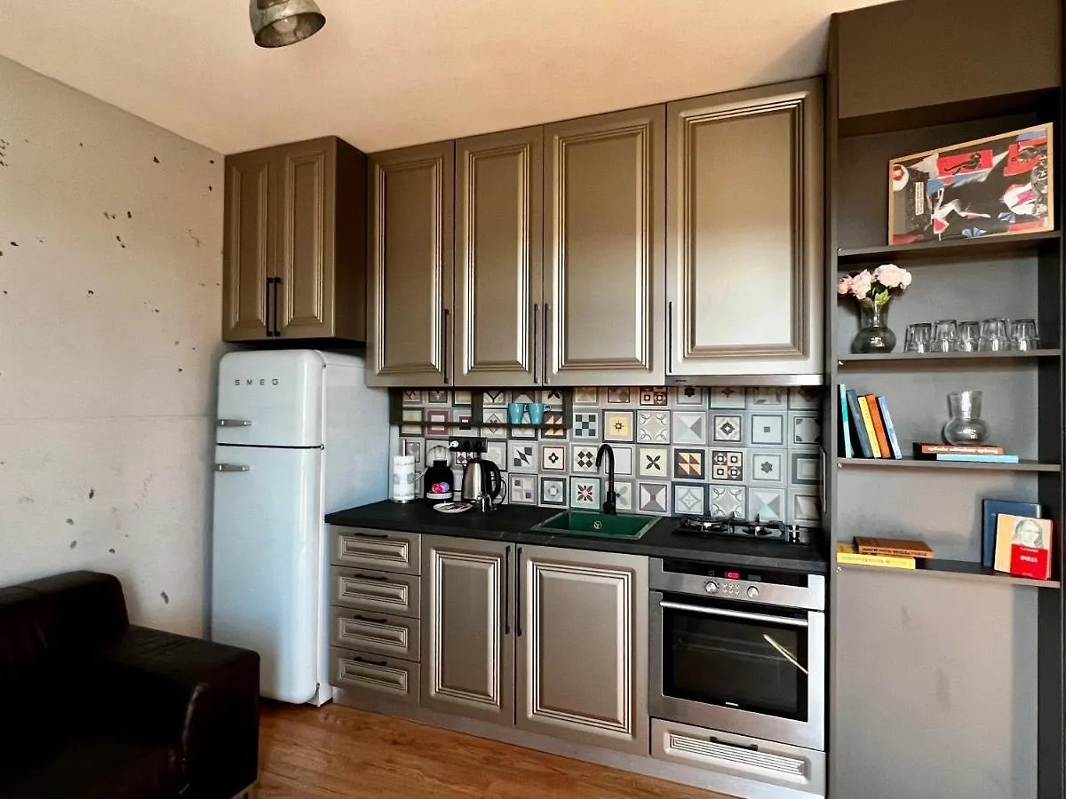 Art Apartment Near Paradise Mall & Metro Station Sofia