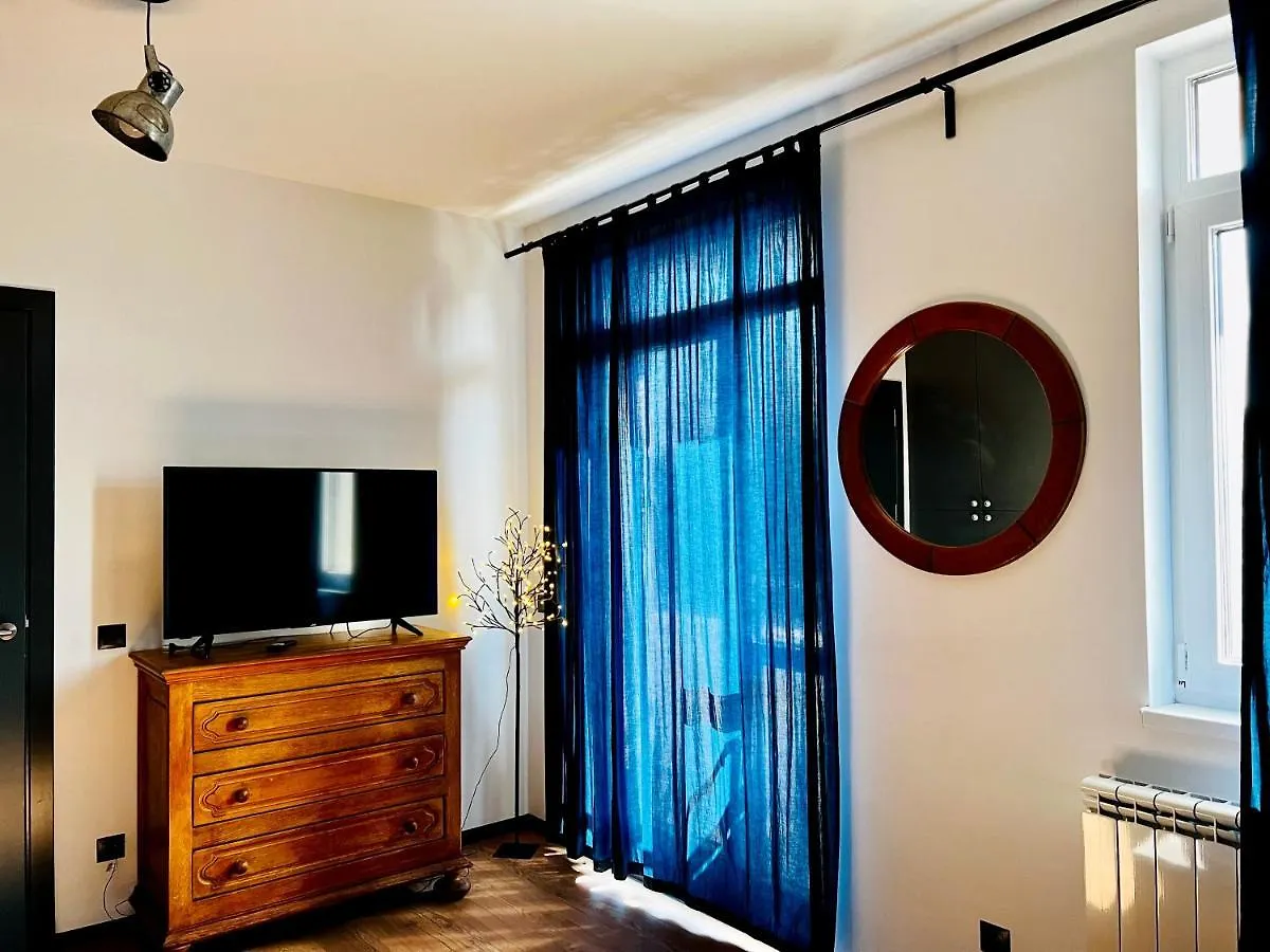 Art Apartment Near Paradise Mall & Metro Station Sofia 0*,