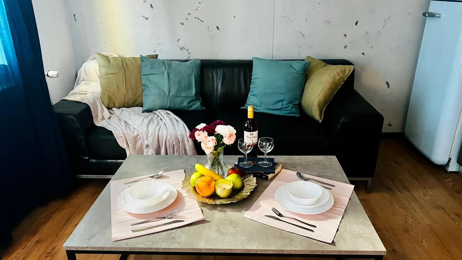 Art Apartment Near Paradise Mall & Metro Station Sofia Bulgaria